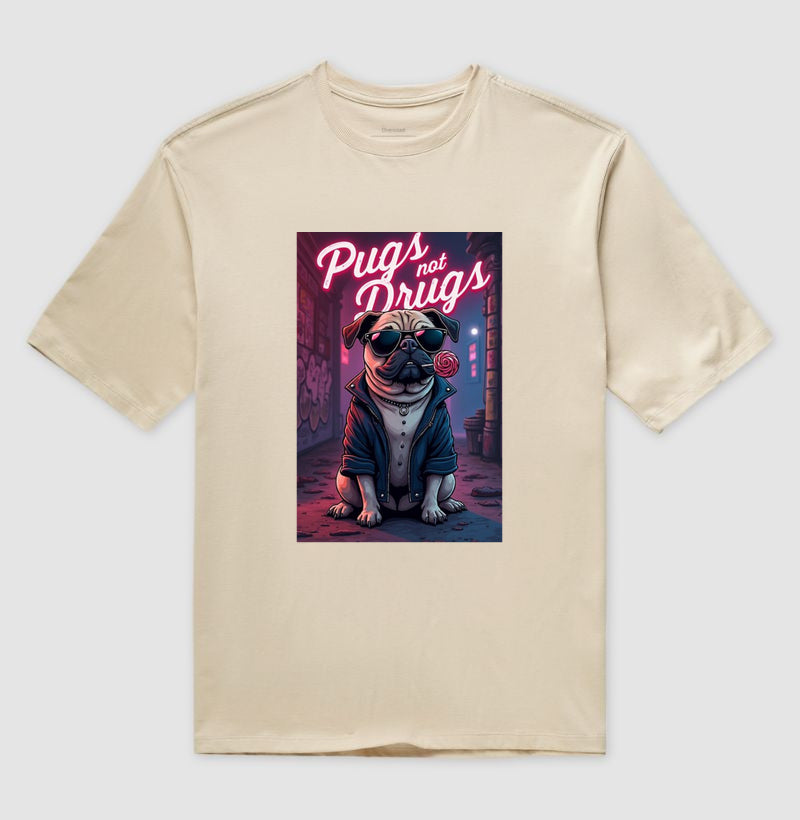 Camiseta oversized Pugs Not Drugs PattaMansa